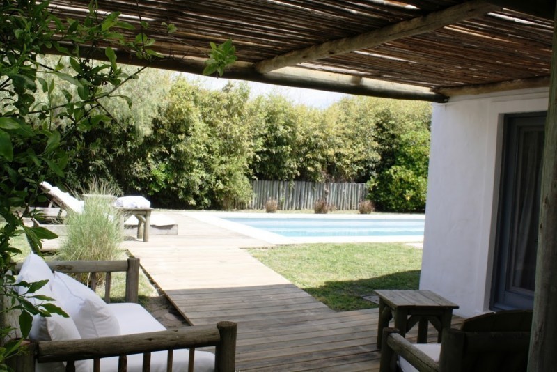 Linda casa con pileta en el pueblo de José Ignacio